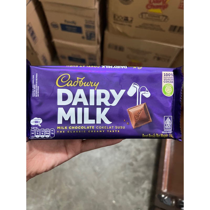 

Cadbury Dairy Milk Chocolate 160g Cokelat Susu