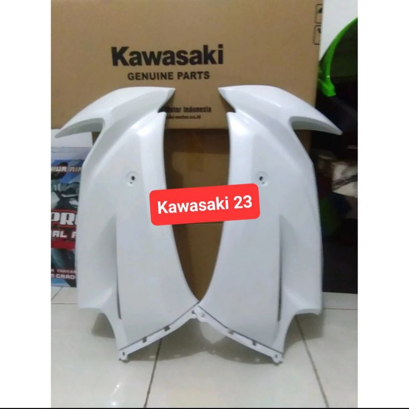 Fairing sayap depan ninja rr new set kanan kiri Putih Original