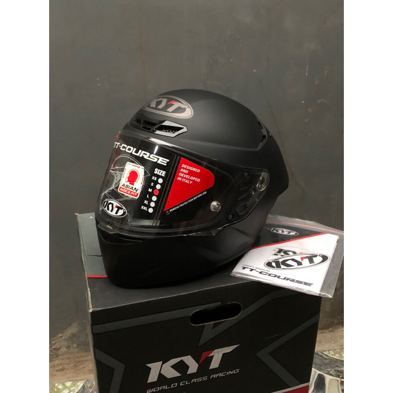 KYT TT Course Black Matte (second)
