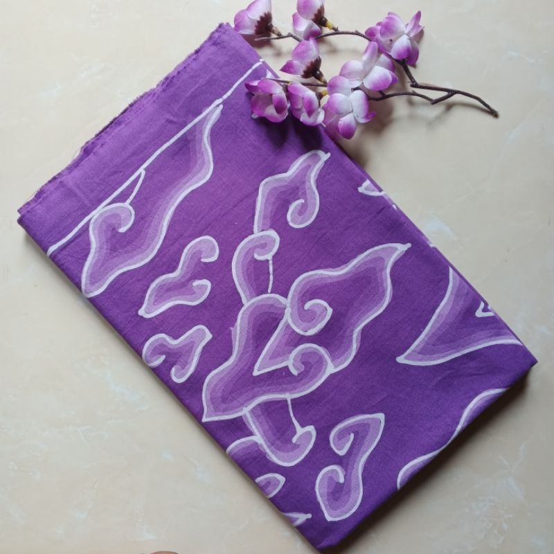 Batik.Cirebon | BATIK TULIS Premium | Kain Motif Mega Mendung Ungu Muda