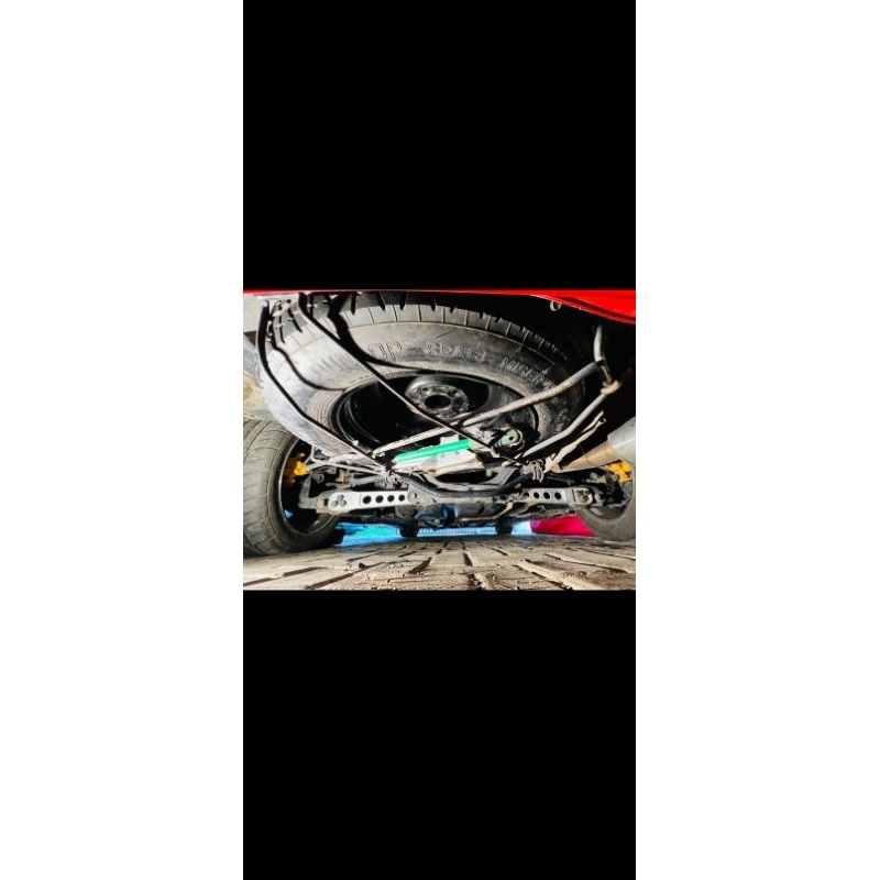 dudukan ban serep honda stream 2001-2007