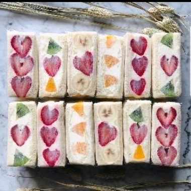 

Fruit Sando