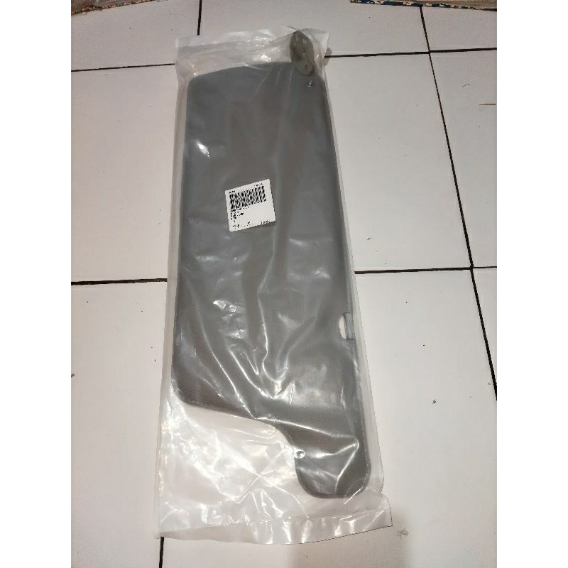 Sunvisor F70/feroza kiri