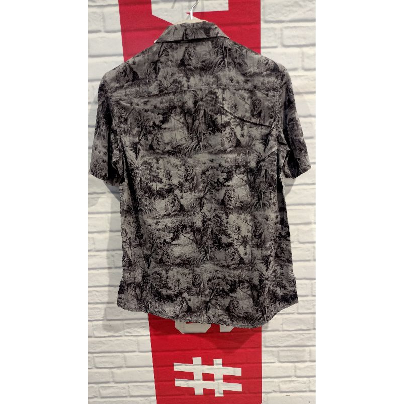 Watchout / kemeja casual/ kemeja pendek