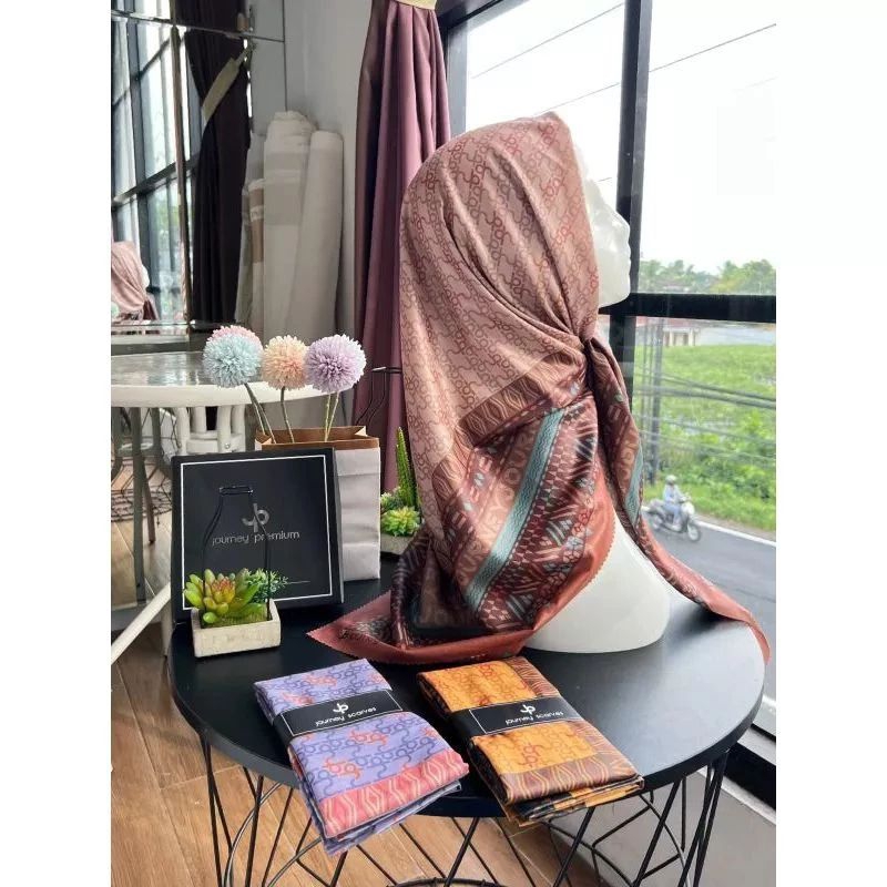 Kerudung Journey Scarves (Akiya series)