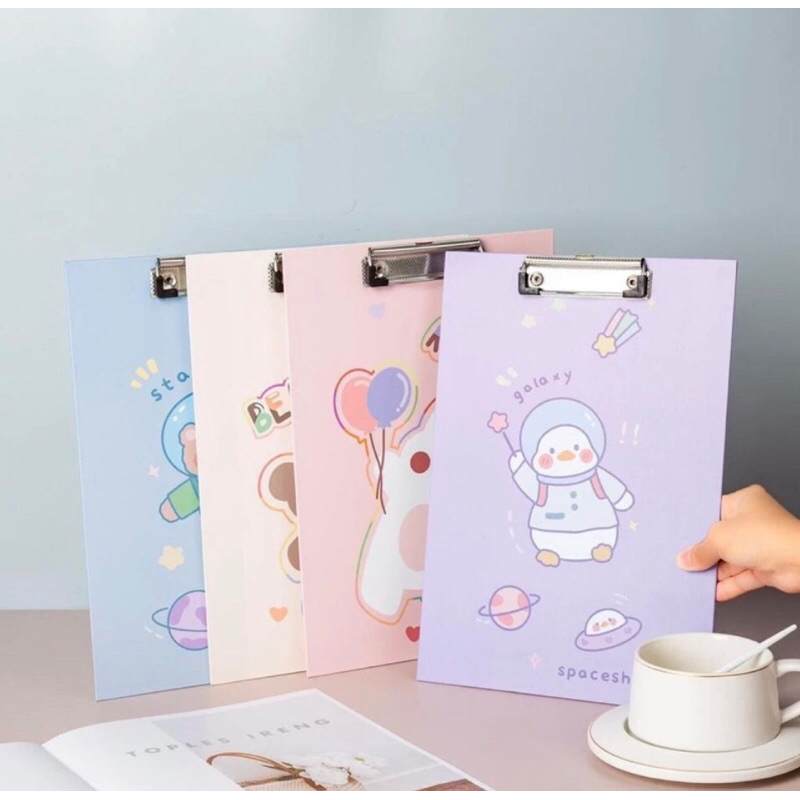 

CLIPBOARD KARAKTER A4 -PAPAN JALAN/UJIAN