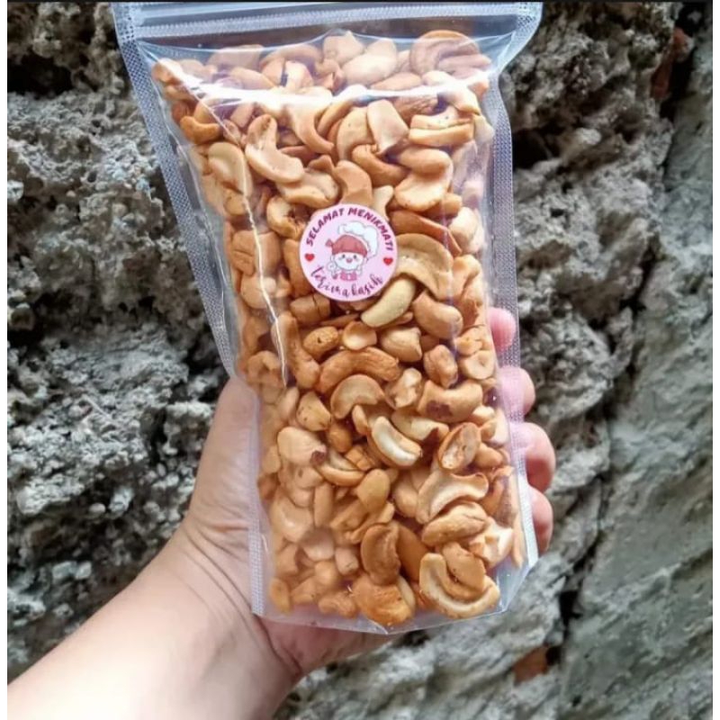 

kacang Mede patahan 500 gram Matang ( TERMURAH)