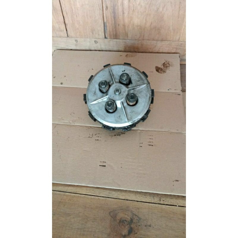 Rumah kampas kopling Vixion OLD