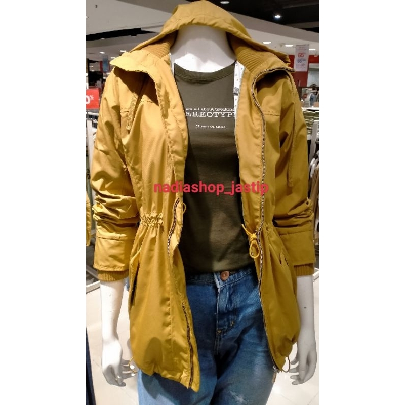 jaket c2 original 100%  bahan parasut
