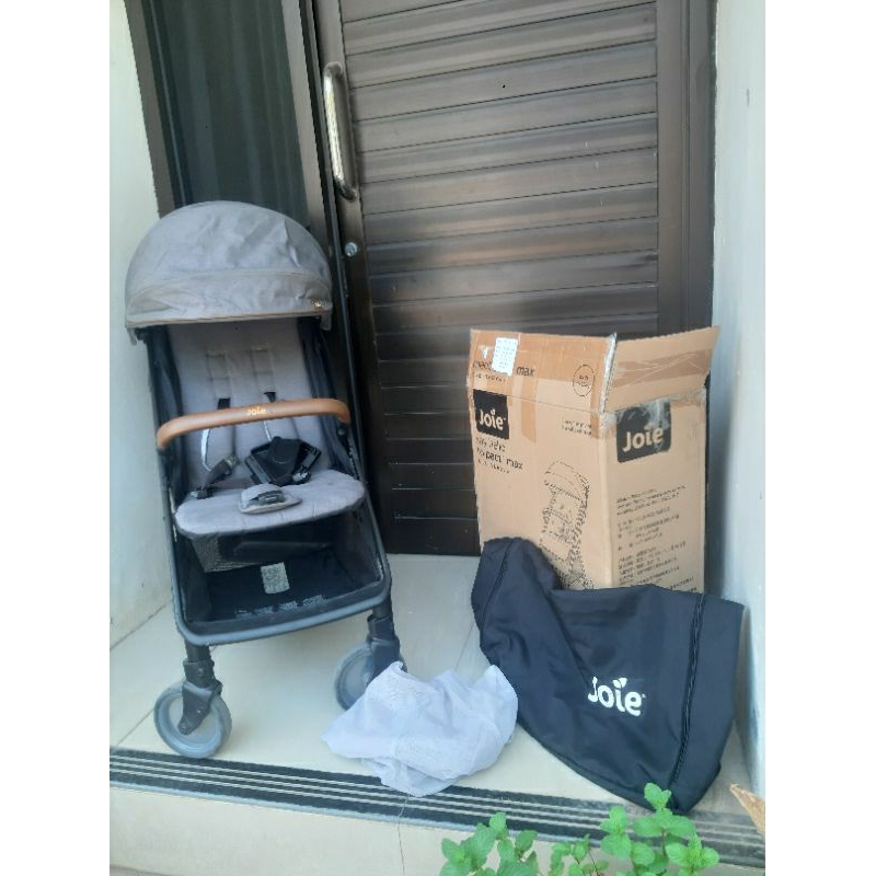 Preloved Stroller Joie Pact Max, cabin size