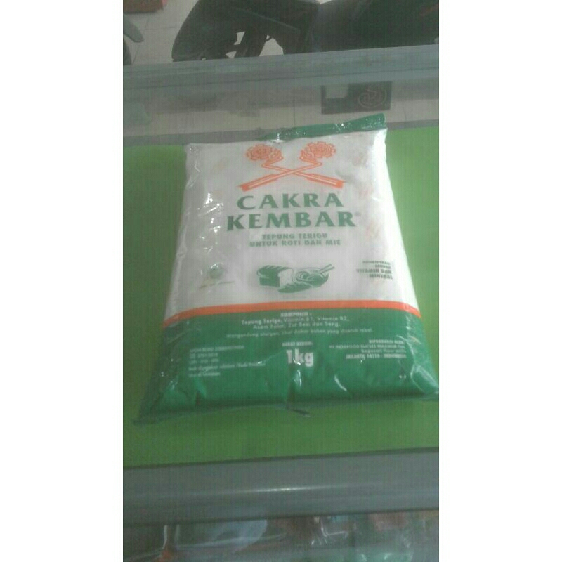 

Tepung Terigu Cakra Kembar 1kg