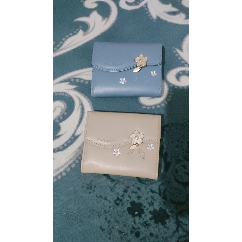 dompet prettyzys kecil bukan medium