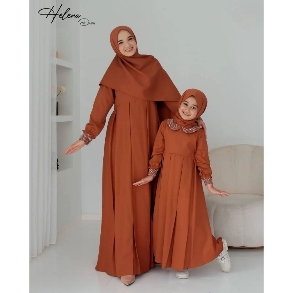 Couple Ibu anak perempuan Helen Dress Crinkle airflow Baju couple ibu anak perempuan Gamis couple ibu anak perempuan Baju kapelan suami istri anak Baju sarimbit keluarga muslim 2023 gamis couple keluarga