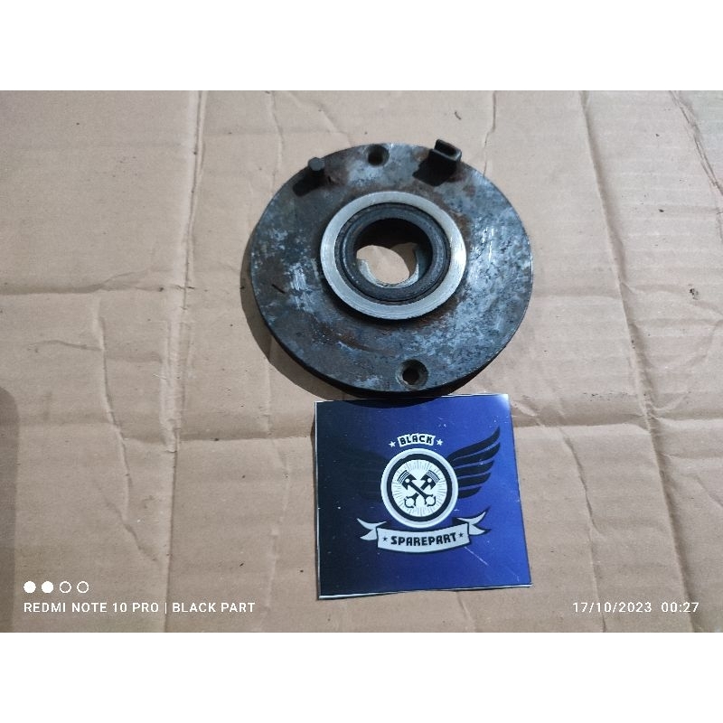 tutup krengkes kiri Honda plat dudukan spul  Supra x,grand,legenda,prima,sufit,fitnew,fitx,Revo lama