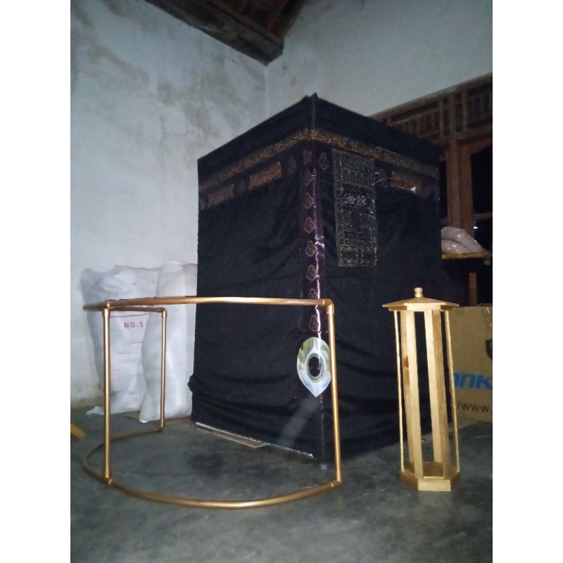 Miniatur kabah 1x1.5m untuk manasik haji satu set lengkap dengan hijr ismail dan makom ibrohim