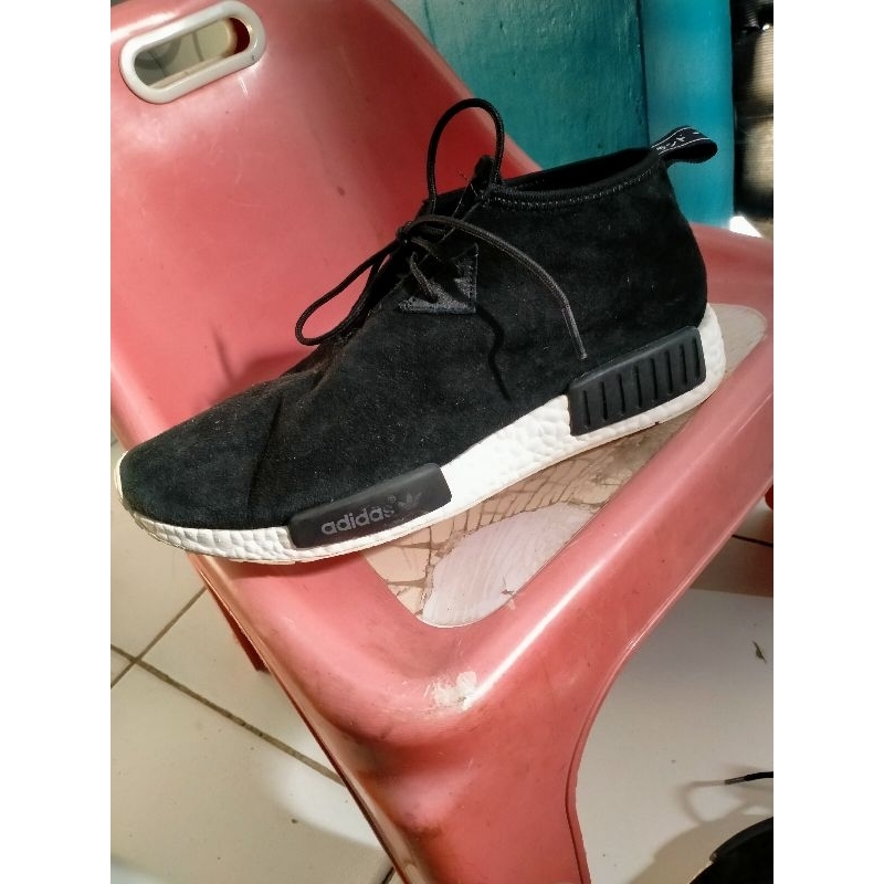 SepatuAdidasNmdHighKulitHitamLembutSecond