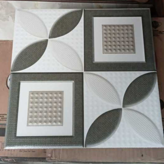 Keramik RAMIRO 25X25 CHOPIN GREY KW 1keramik lantai keramik lantai kamar mandi keramik lantai 25x25 