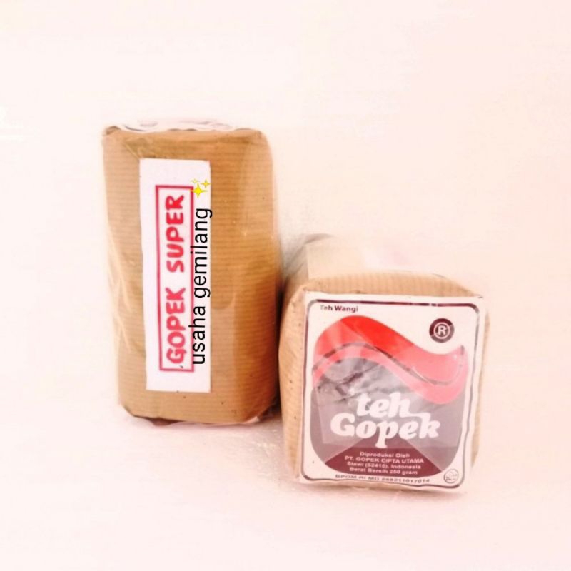 

TEH GOPEK SUPER 250Gram - Daun Teh Kualitas Super / Teh Seduh dari Slawi Tegal / Teh Tubruk Super / Teh Khas Tegal Slawi / Teh Asli Cap Gopek / Teh Gopek Tegal / Oleh Oleh Khas Tegal / Teh Tubruk Wangi / Teh Kepyur / Teh Solo / Teh Melati/ Teh Gopek Super