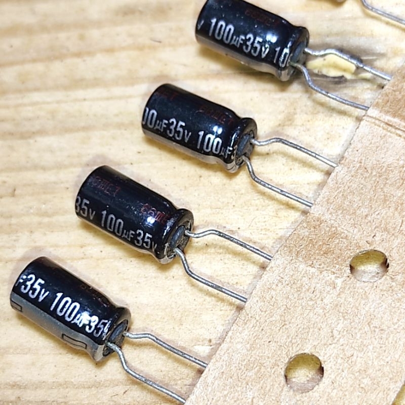 Elco 100uf 35V JAPAN Panasonic NHG Original Kapasitor 100u 100 uf u 100mfd Elko Capacitor capasitor 