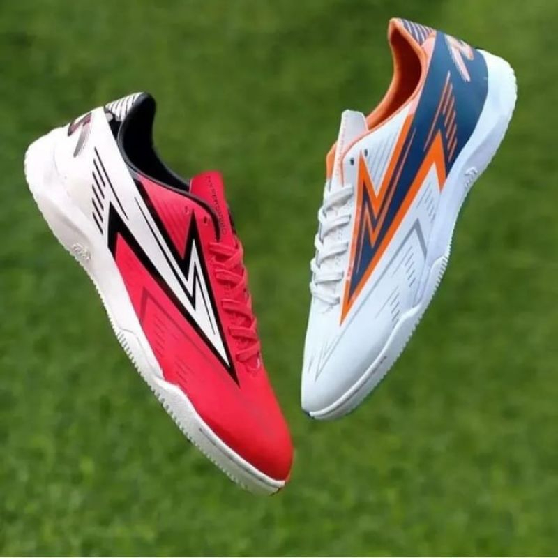 sepatu bola dan futsal specs hyperspeed