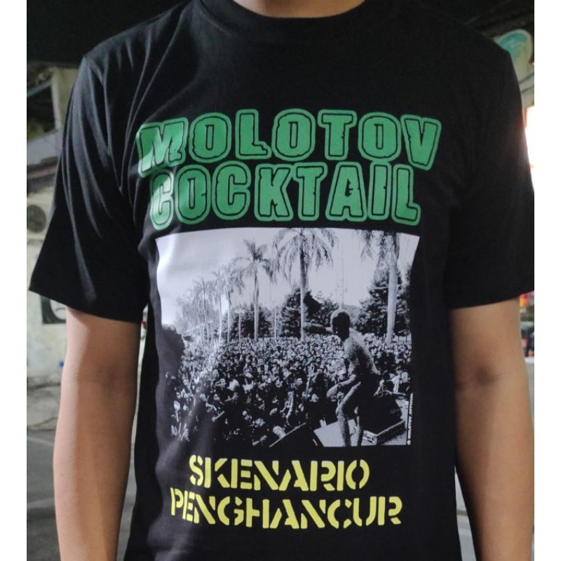 Kaos Punk Molotov Cocktail