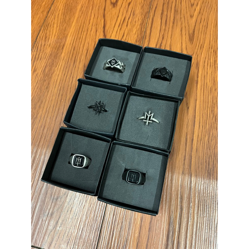 aksesoris cincin MATERNAL DISASTER