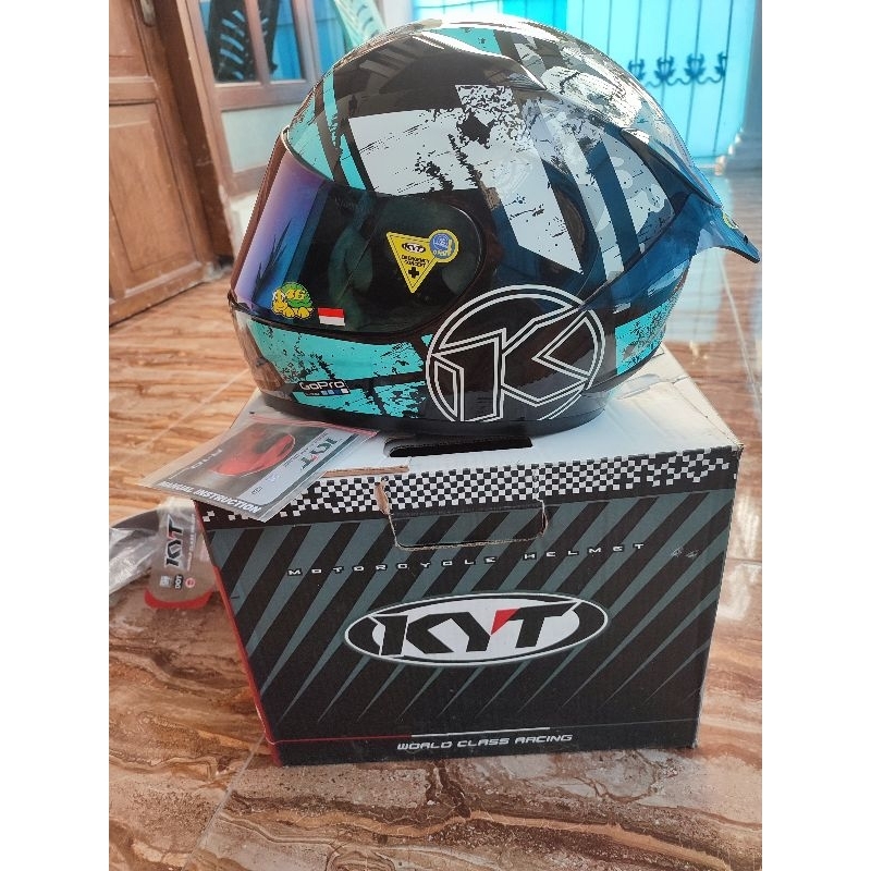 Helm KYT R10 Series 3 black aqua blue + Paket ganteng