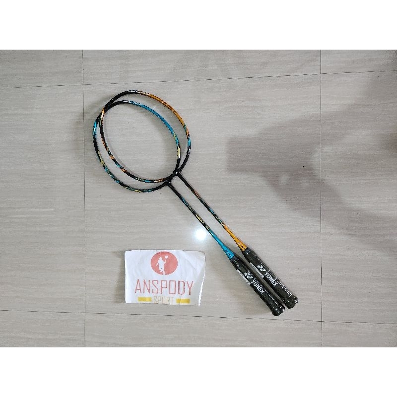 RAKET BADMINTON YONEX ASTROX 88 S PLAY / 88 D PLAY