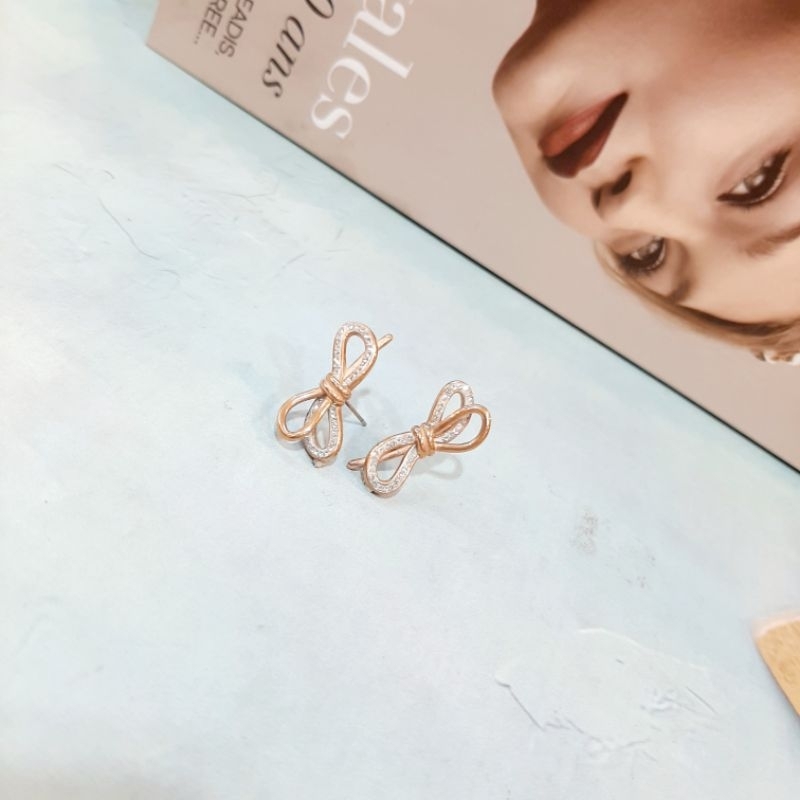 Anting Titanium / Anting Titanium Wanita Anti Karat