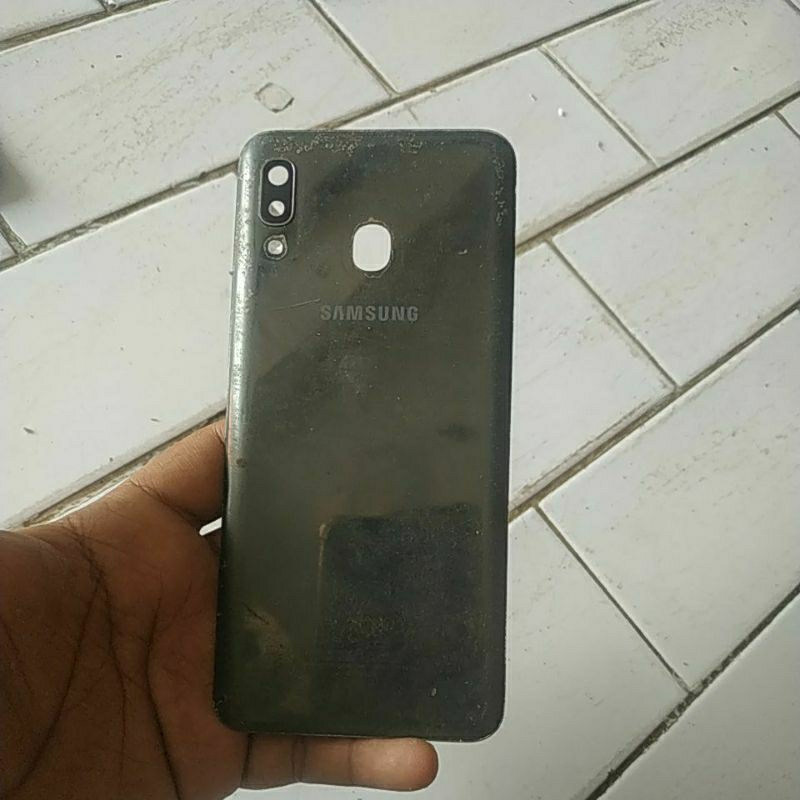 Backdoor bekas Samsung A205f/A20