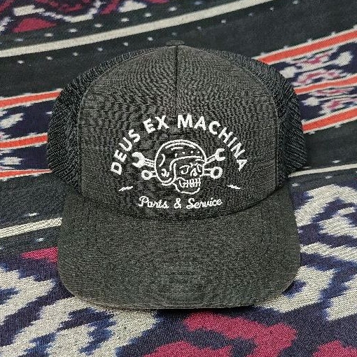 Topi Deus Ex Machina Clyne Trucker Cap Second Original