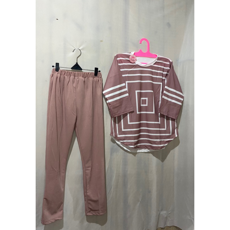 Setcel Harian Cargo Voxy premium