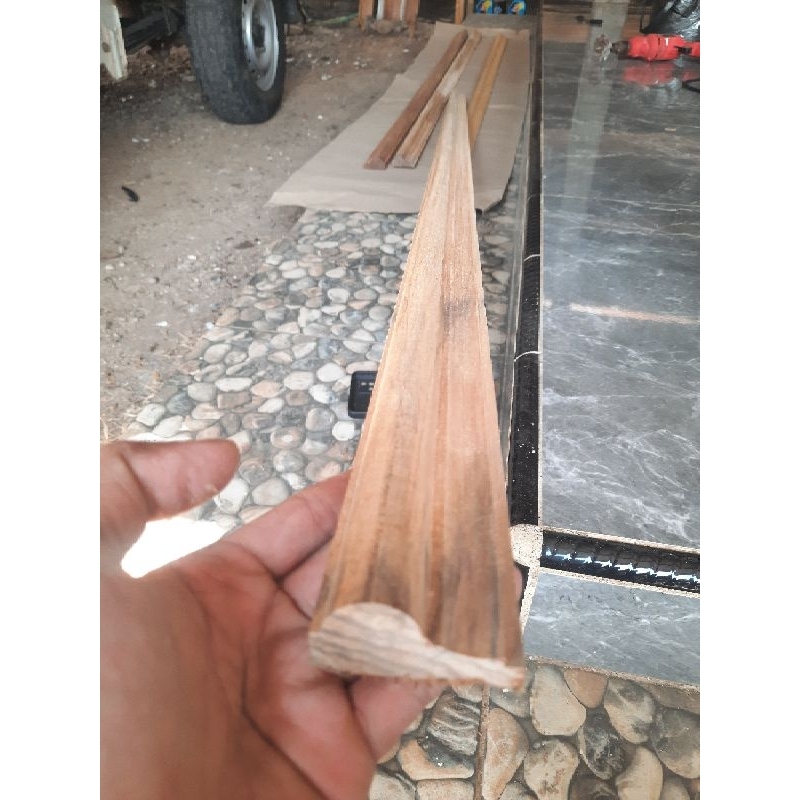 Lis kayu Jati 5 cm tebal 2 cm panjang 200 cm