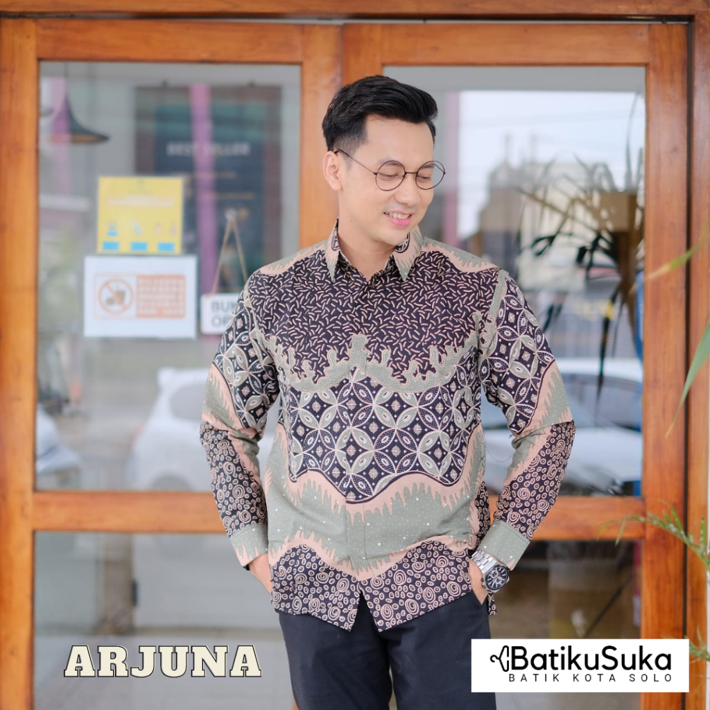 Kemeja Batik Pria Solo Motif Arjuna