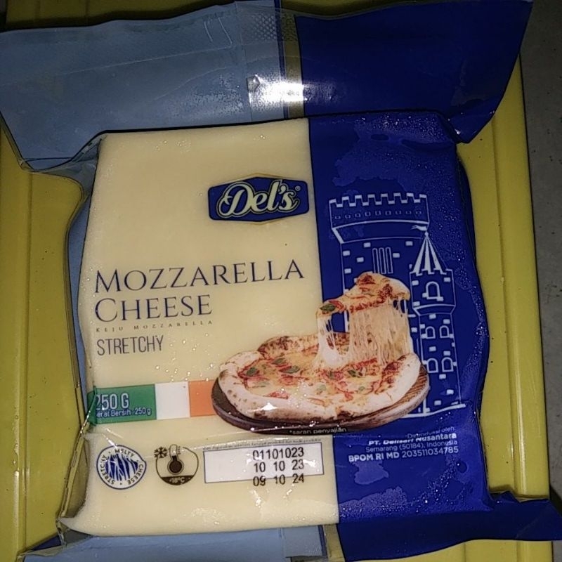 

DEL'S MOZZARELLA CHEESE 250G