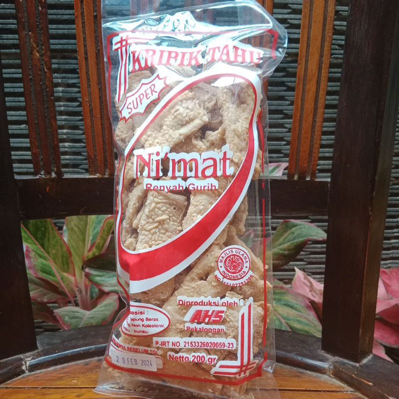 

Keripik Tahu Ni'mat khas Pekalongan