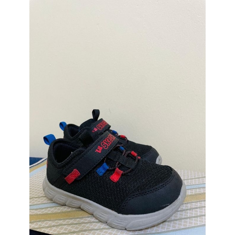 sepatu skechers anak original