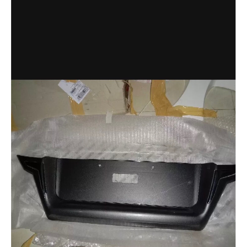 Ornamen plat innova kijang innova tatakan plat luxury innova luxury plastik grand new kijang innova