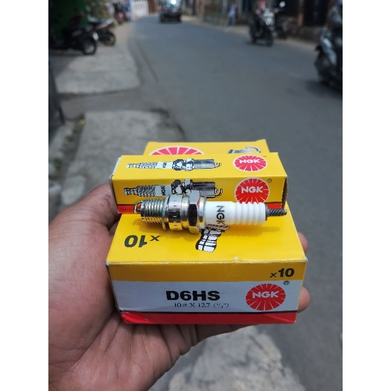 busi ngk d6hs