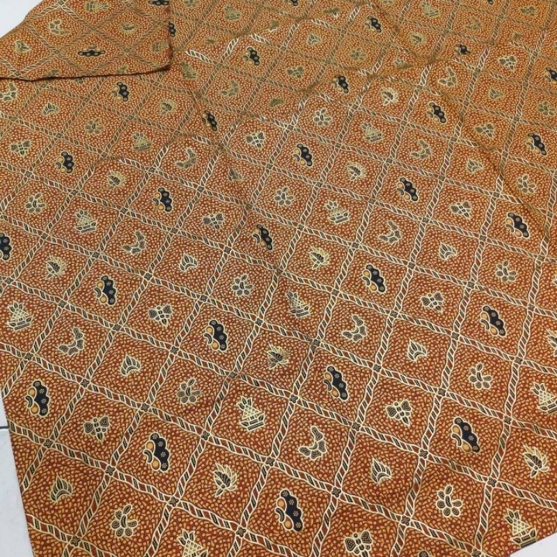 Kain batik solo sidomukti prodo emas