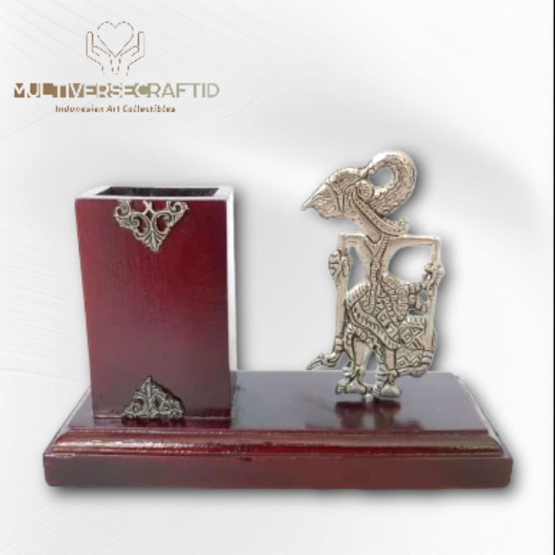 

Tempat Bolpoin Pulpen Pensil Wayang Logam model 1 by Multiverse Craft Id
