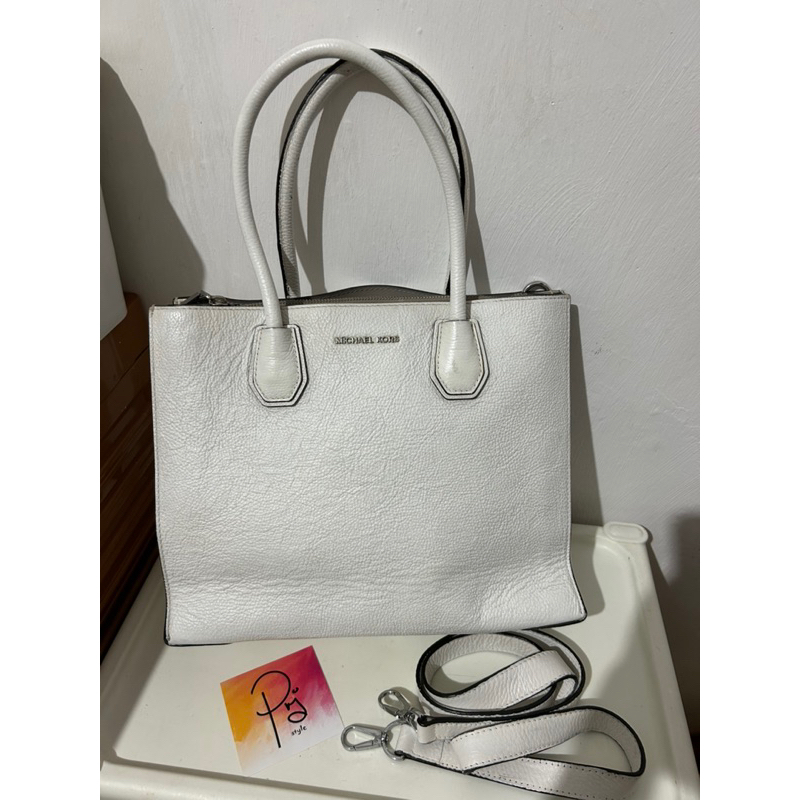 MK Mercer Size Large Warna White Preloved Nego