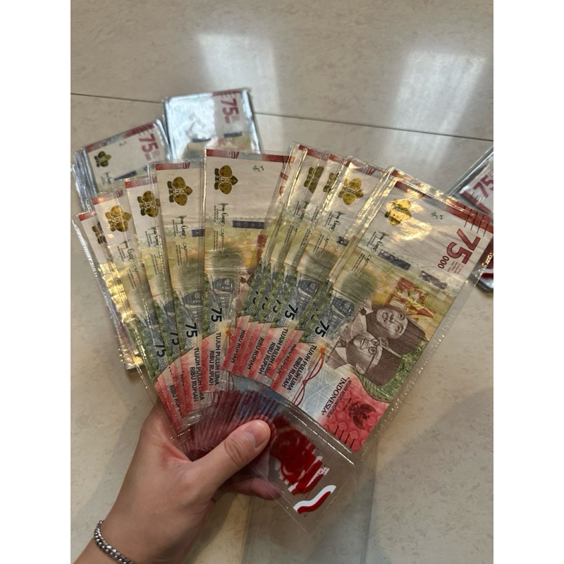 souvenir pecahan 75rb + sampul pk 75
