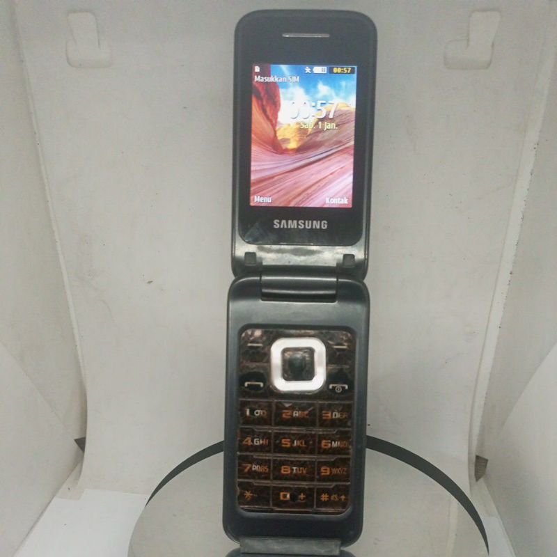 Hp SAMSUNG LIPAT GT-C3520 SIAP PAKAI samsung