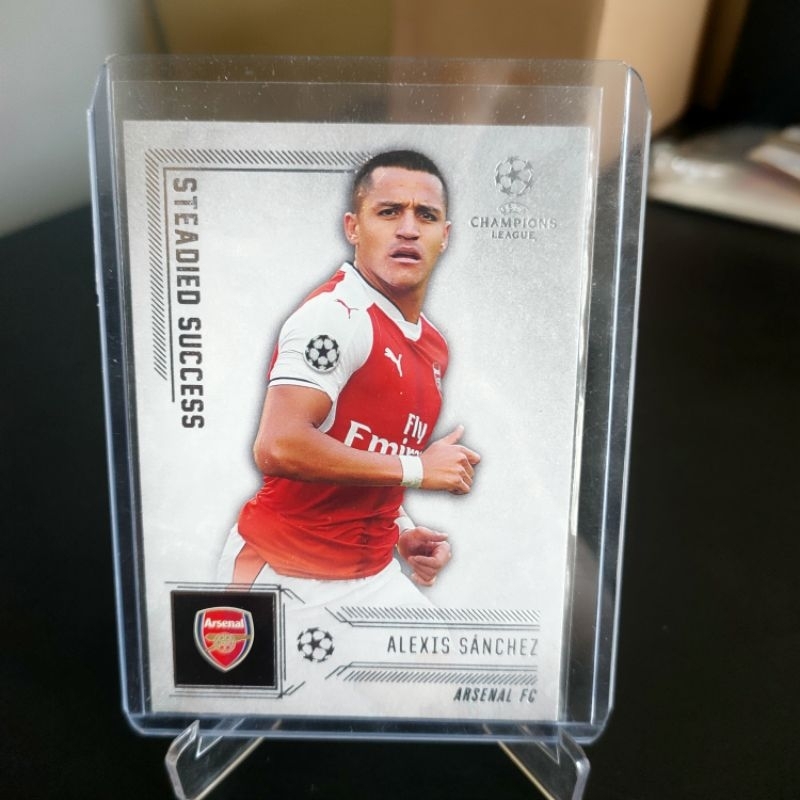 Kartu Bola Topps Alexis Sanchez