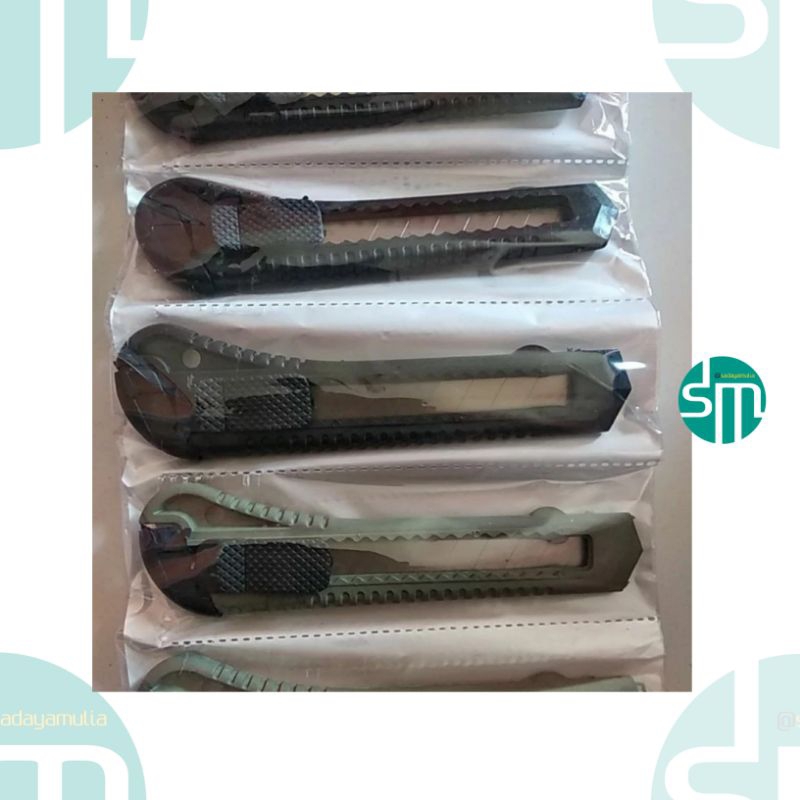 

Pisau Cutter Knife Besar Hitam Hijau Army