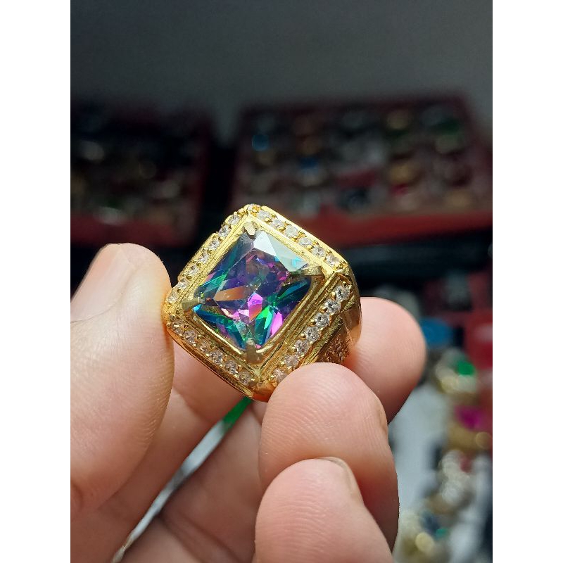 Batu cincin mistik Quartz