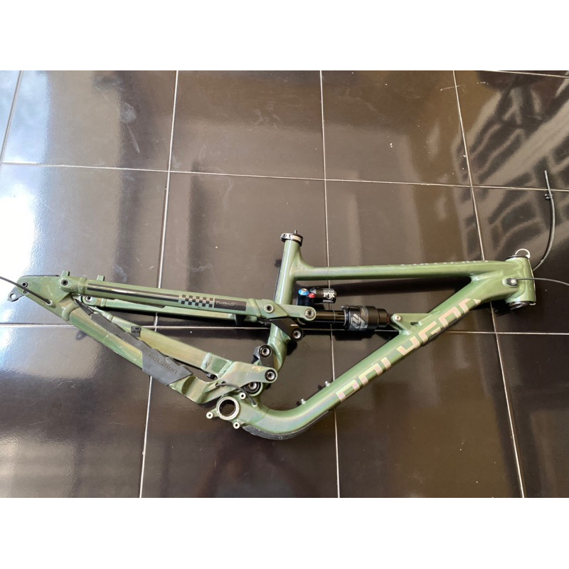 frame Polygon Collosus n9 M29