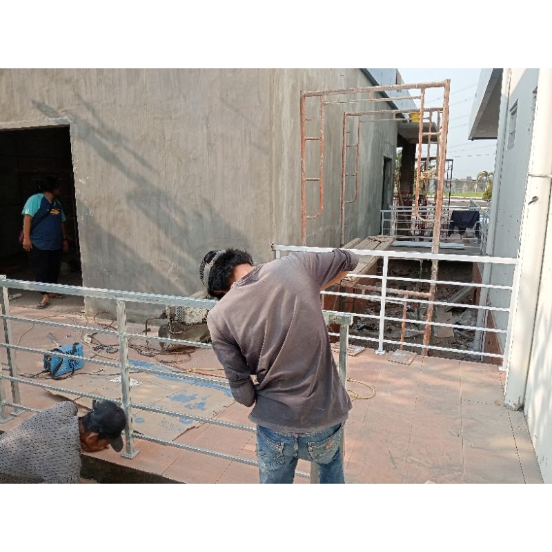 pagar railing tangga miniamalis