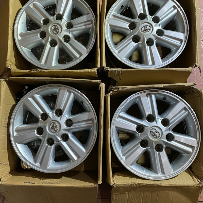 Velg eks toyota hilux R15